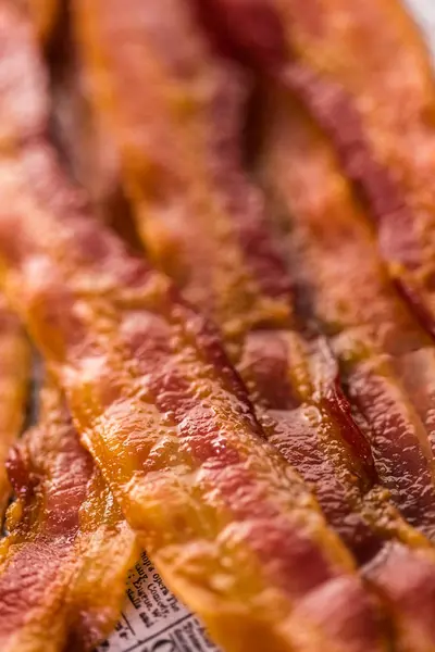 Bacon reepjes dicht omhoog — Stockfoto