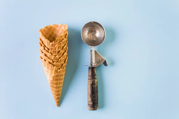 Conos de helado de gofre — Foto de Stock