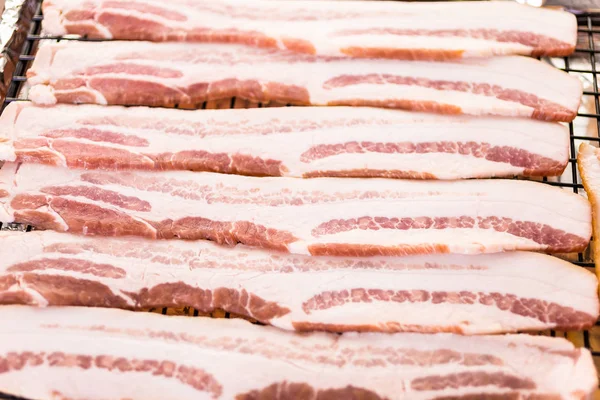 Bacon reepjes dicht omhoog — Stockfoto