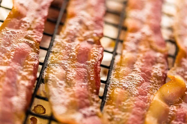 Bacon tiras de perto — Fotografia de Stock