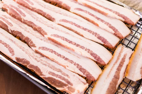 Bacon strips nära upp — Stockfoto