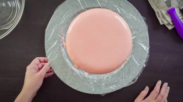Mousse cake met mirror glaze — Stockfoto