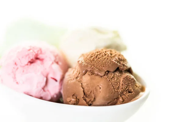 Ice cream scoops — Stock Photo, Image