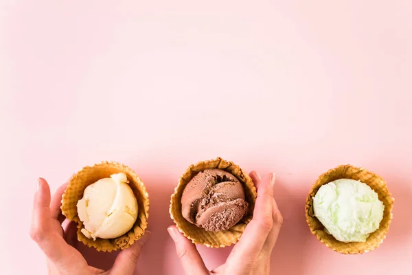 Bol à crème glacée gaufre — Photo