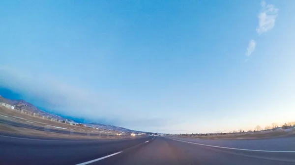 Autostrady, widok z perspektywy kierowcy — Zdjęcie stockowe