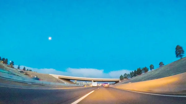 Autopista vista de conducción — Foto de Stock