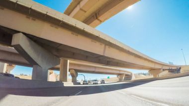 Eyaletler arası otoyolda sürüş