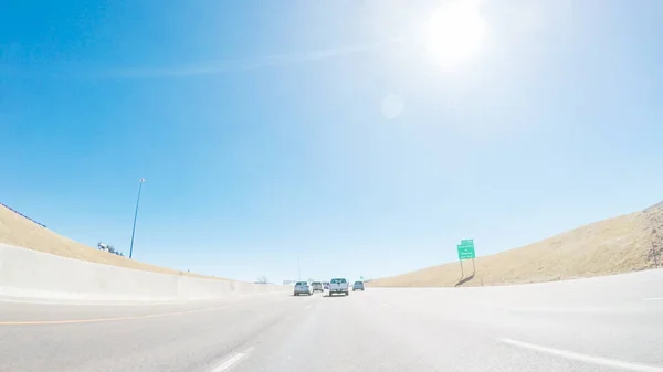 Rijden op interstate highway — Stockfoto