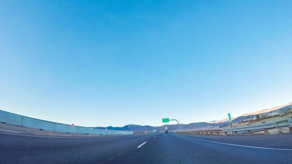 Autopista vista de conducción — Foto de Stock