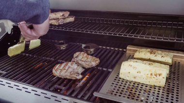 yemek domuz pirzolası