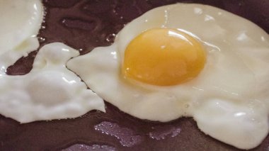 Yumurta kadar Sunny tarafı