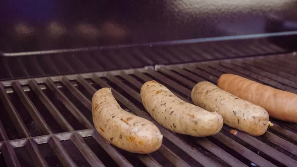 Hot dogs and bratwurst — Stock Photo, Image