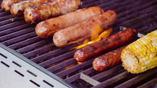 Hot dogs and bratwurst — Stock Photo, Image