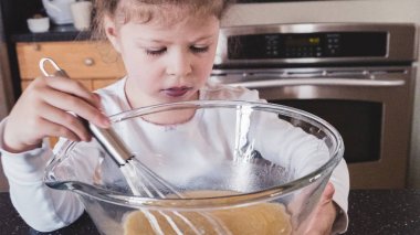 Ev yapımı biberli pizza