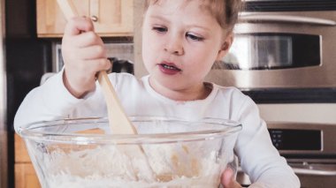 Ev yapımı biberli pizza