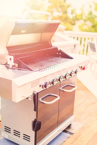 Buiten gas barbecue — Stockfoto