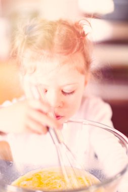 Ev yapımı biberli pizza