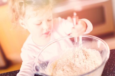 Ev yapımı biberli pizza