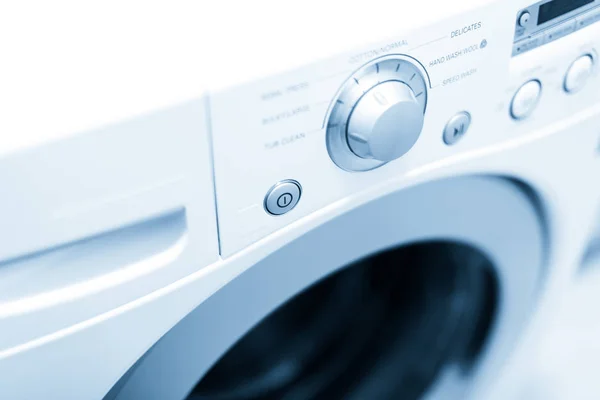 Gör tvätt i tvättstugan — Stockfoto