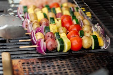 Izgara sebzeli kebap 