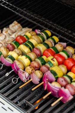 Izgara sebzeli kebap 