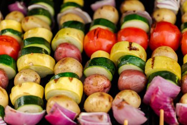 Izgara sebzeli kebap 