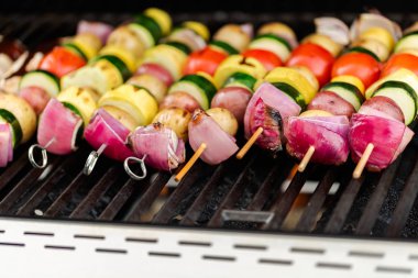 Izgara sebzeli kebap 