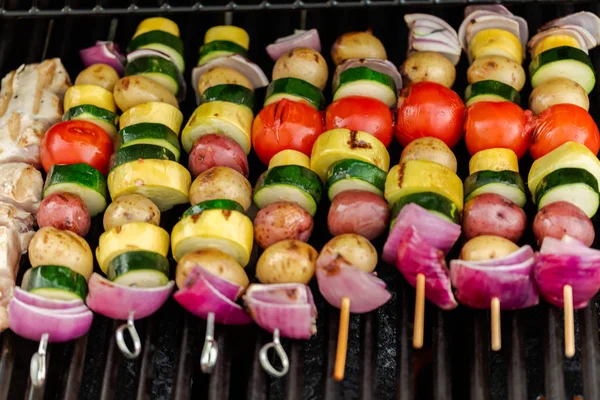 Grill Veggie kebabs — Fotografie, imagine de stoc