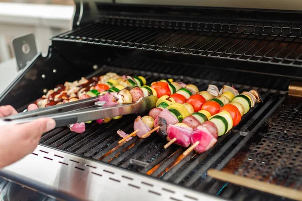 Parrilla Veggie kebabs —  Fotos de Stock