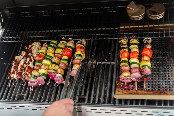 Grelhar kebabs vegetarianos — Fotografia de Stock