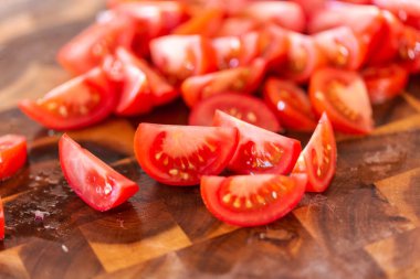 taze salata hazırlık