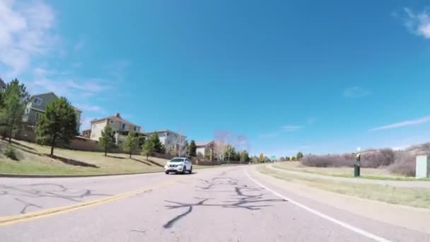 Denver Colorado Eua Abril 2018 Pov Driving Paved Road Suburban — Vídeo de Stock