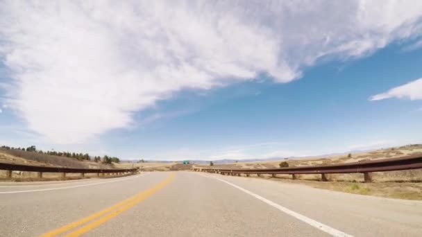 Денвер Колорадо Сша Апреля 2018 Pov Вождение Сельской Асфальтированной Дороге — стоковое видео