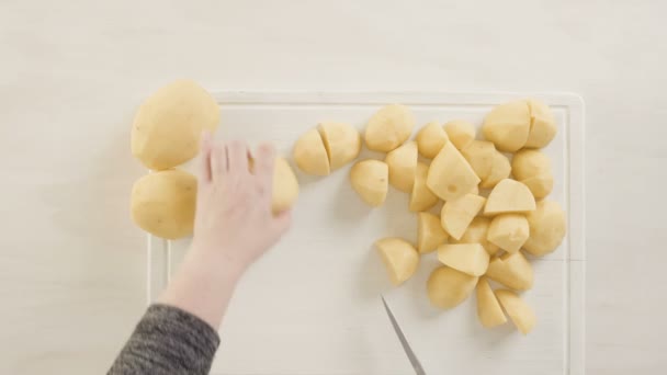 Step Step Slicing Yukon Gold Potatoes Classic Mashed Potatoes — Stock Video