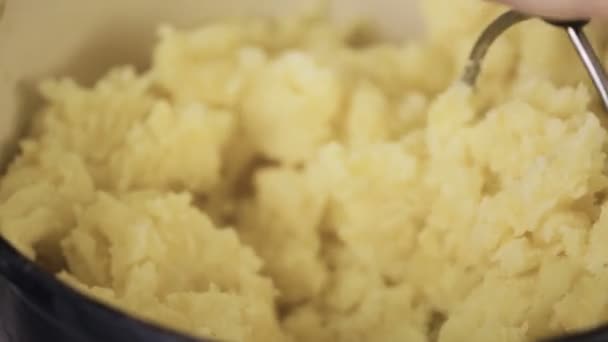 Adım Adım Klasik Patates Püresi Şükran Günü Yemeği Için Hazırlanıyor — Stok video