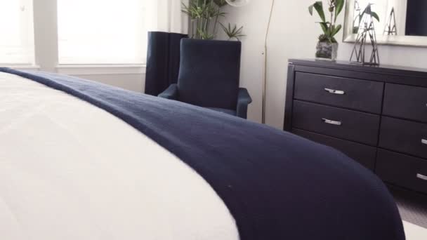 Mobiliado Moderno Quarto Principal Casa Luxo — Vídeo de Stock