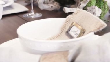 Modern yemek masası lüks evde