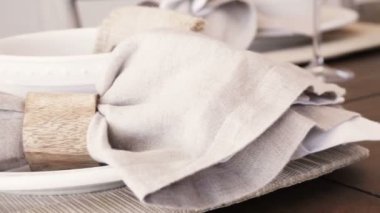 Modern yemek masası lüks evde