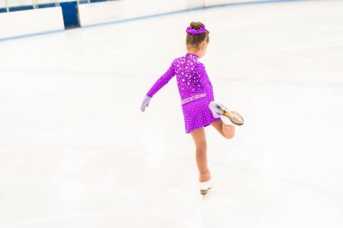 küçük buz patenci