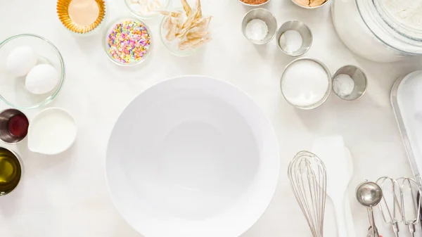 Baking unicorn cupcakes — Stock Photo, Image