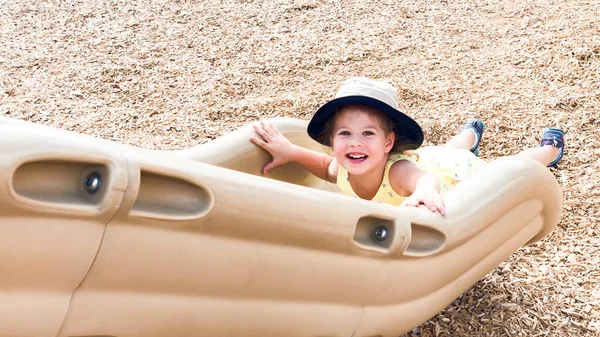 Kinderspeelplaats — Stockfoto