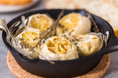 kavrulmuş sarımsak