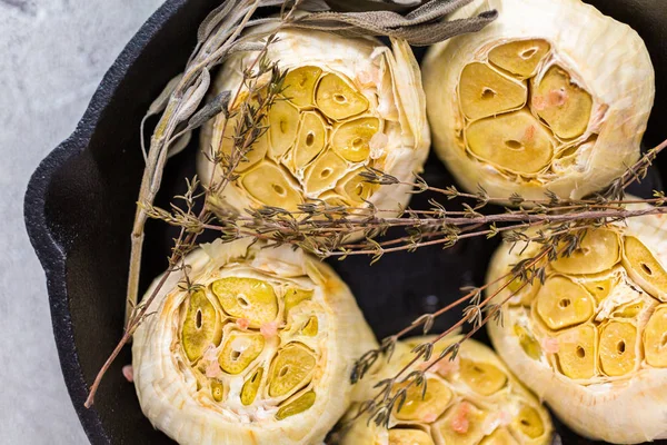 Roasted garlic — Stock Photo, Image