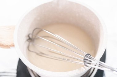 Muz ekmek pişirme