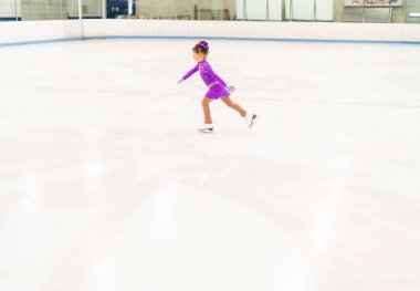 küçük buz patenci