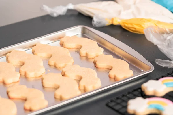 Biscoitos de açúcar com cobertura real — Fotografia de Stock