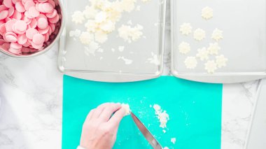 Çikolata şekerleri erir.