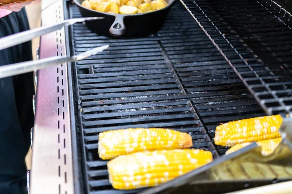 Grilling — Stock Photo, Image