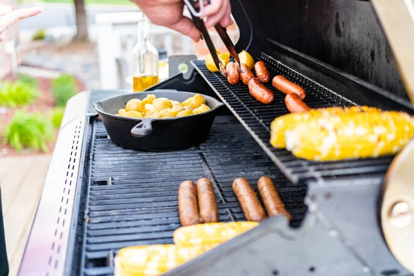 Frituren aardappelen — Stockfoto