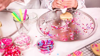 Şekerli Kurabiye Pişirme